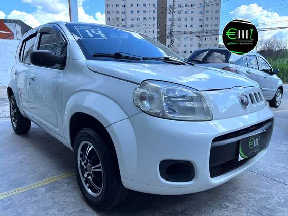 FIAT UNO 1.0 EVO VIVACE 8V FLEX 4P MANUAL FIAT UNO 1.0 EVO VIVACE 8V FLEX 4P MANUAL
